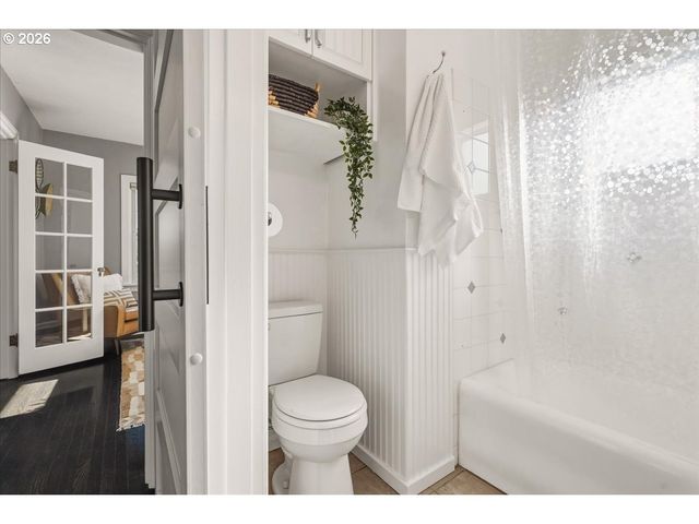 3036 Se PARK Ave, Milwaukie, OR 97222
