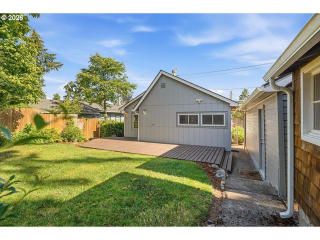 3036 Se PARK Ave, Milwaukie, OR 97222