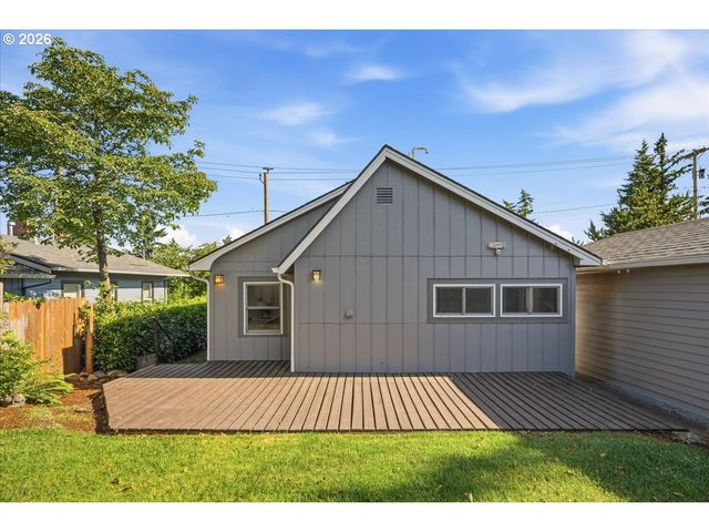 3036 Se PARK Ave, Milwaukie, OR 97222