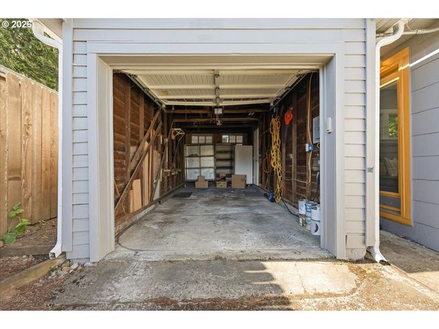 3036 Se PARK Ave, Milwaukie, OR 97222
