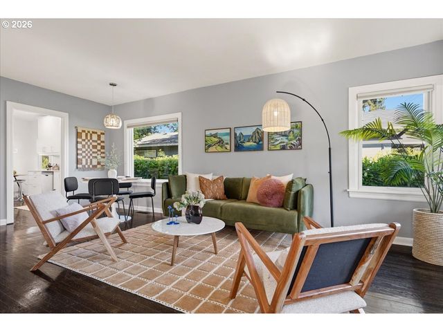 3036 Se PARK Ave, Milwaukie, OR 97222
