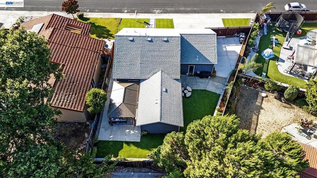 831 Delaware Way, Livermore, CA 94551