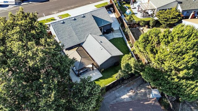 831 Delaware Way, Livermore, CA 94551