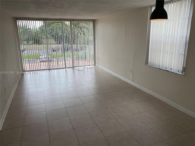 13120 SW 92nd Ave B-222, Miami, FL 33176