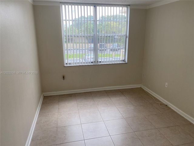 13120 SW 92nd Ave B-222, Miami, FL 33176