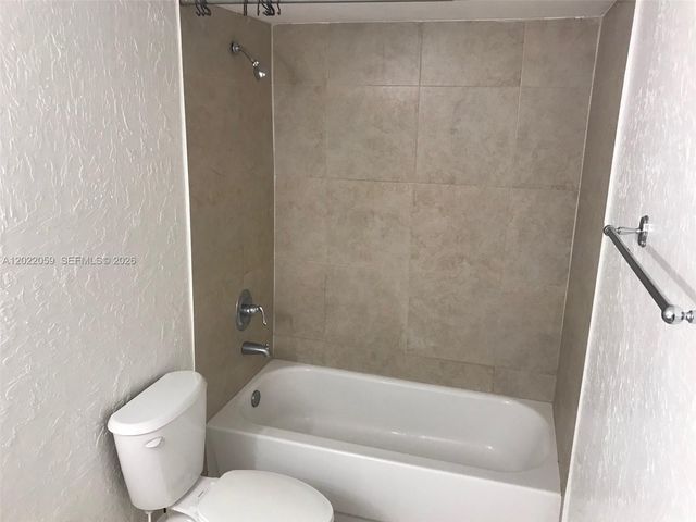 13120 SW 92nd Ave B-222, Miami, FL 33176