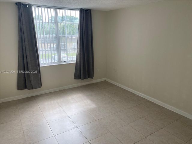 13120 SW 92nd Ave B-222, Miami, FL 33176
