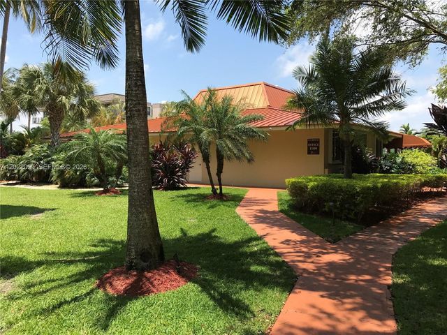13120 SW 92nd Ave B-222, Miami, FL 33176
