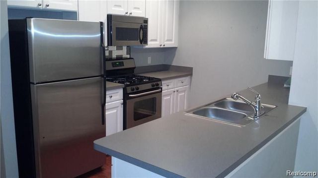 2088 ARCADIA Drive, Canton Charter Township, MI 48188