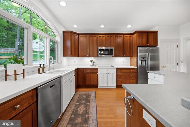 1618 SNUFF MILL RD, Hockessin, DE 19707