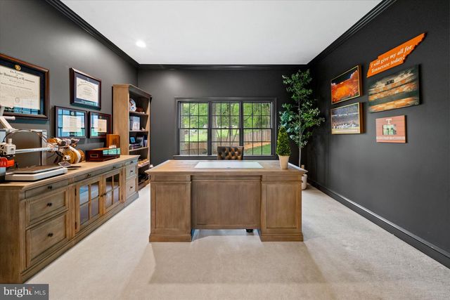 1618 SNUFF MILL RD, Hockessin, DE 19707