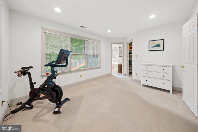 1618 SNUFF MILL RD, Hockessin, DE 19707