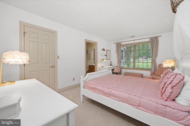 1618 SNUFF MILL RD, Hockessin, DE 19707