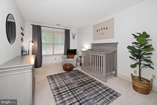 1618 SNUFF MILL RD, Hockessin, DE 19707