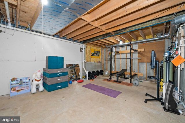 1618 SNUFF MILL RD, Hockessin, DE 19707