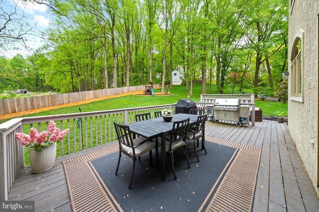 1618 SNUFF MILL RD, Hockessin, DE 19707