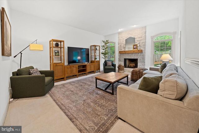 1618 SNUFF MILL RD, Hockessin, DE 19707