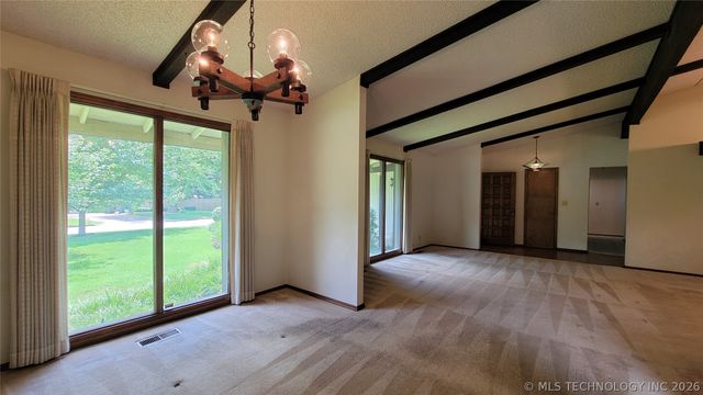 4027 E 82nd Place, Tulsa, OK 74137