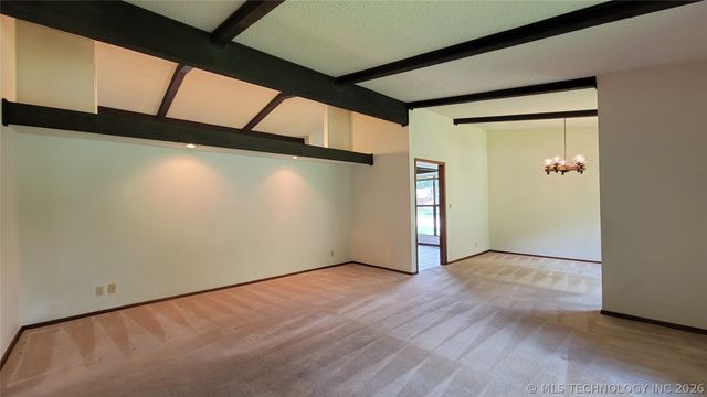4027 E 82nd Place, Tulsa, OK 74137