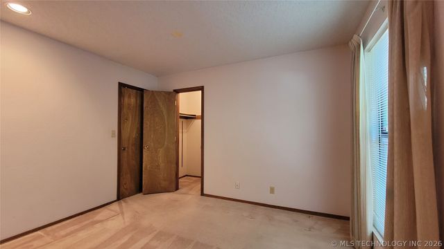 4027 E 82nd Place, Tulsa, OK 74137