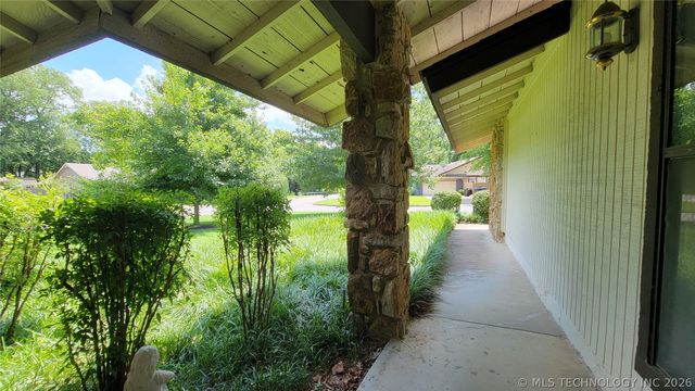 4027 E 82nd Place, Tulsa, OK 74137