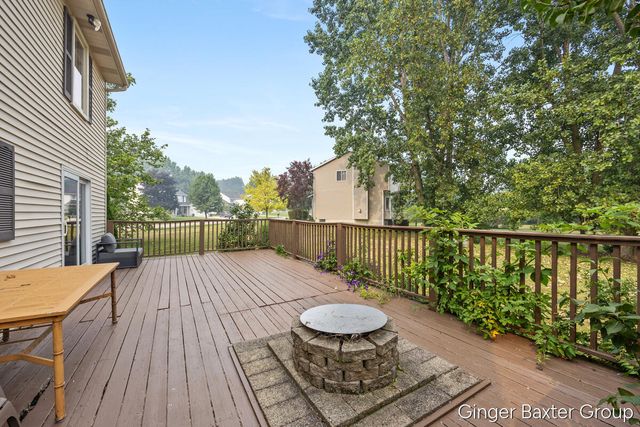 9095 Costner Drive SE, Caledonia, MI 49316