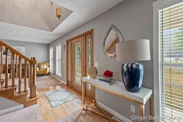 9095 Costner Drive SE, Caledonia, MI 49316