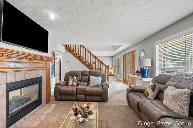 9095 Costner Drive SE, Caledonia, MI 49316