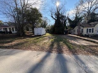602 E WARREN Street, Shelby, NC 28150
