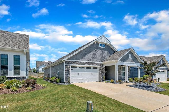 1217 Linkwood Way, Fuquay Varina, NC 27526