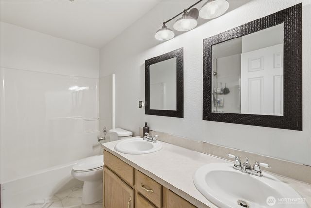 9816 Ramsay Dr SE, Yelm, WA 98597
