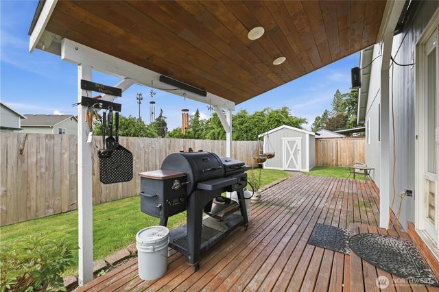 9816 Ramsay Dr SE, Yelm, WA 98597