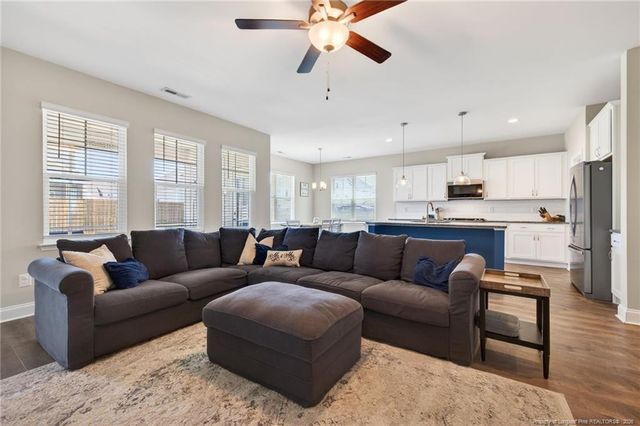 716 Stonebriar Avenue, Raeford, NC 28376