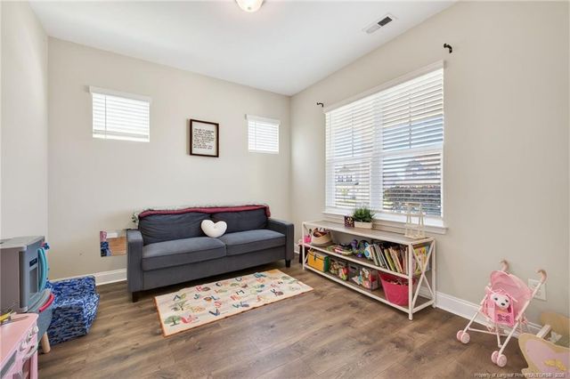 716 Stonebriar Avenue, Raeford, NC 28376