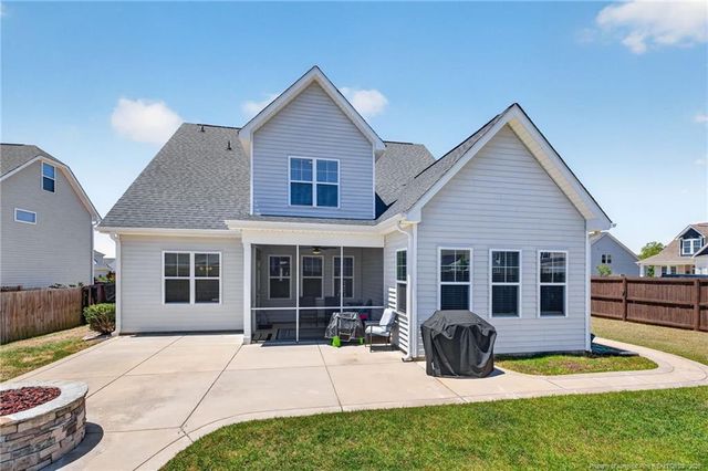 716 Stonebriar Avenue, Raeford, NC 28376