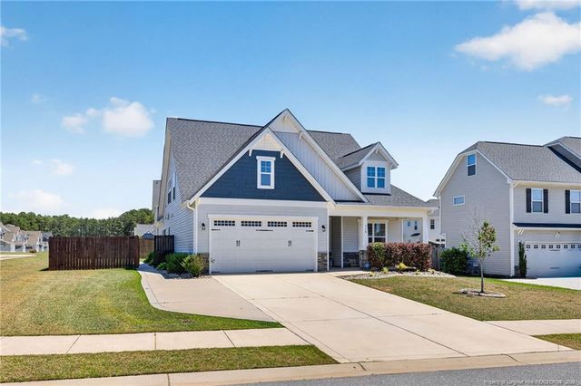 716 Stonebriar Avenue, Raeford, NC 28376