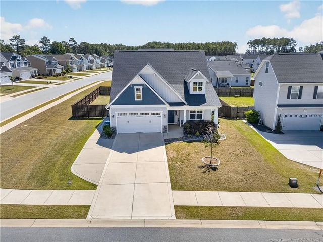 716 Stonebriar Avenue, Raeford, NC 28376