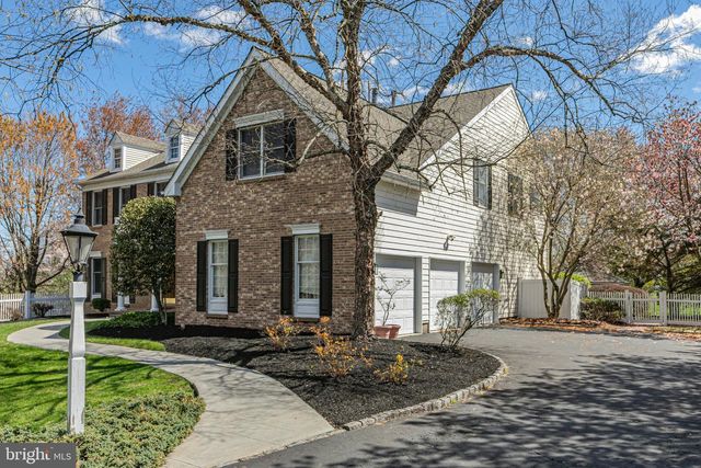 497 CHRISTOPHER DR, Princeton, NJ 08540