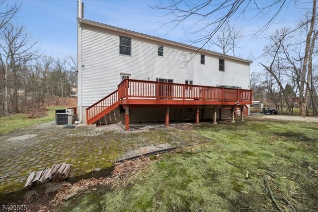 315 Hudson Ave, Hopatcong Boro, NJ 07843