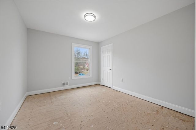 315 Hudson Ave, Hopatcong Boro, NJ 07843