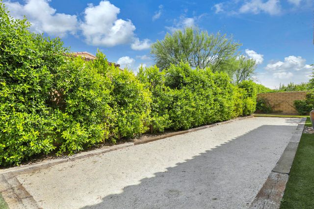 81660 Chant Court, La Quinta, CA 92253