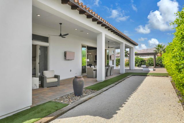 81660 Chant Court, La Quinta, CA 92253