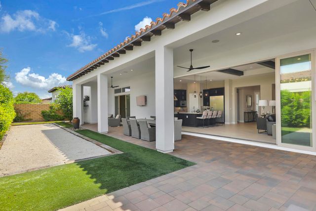 81660 Chant Court, La Quinta, CA 92253