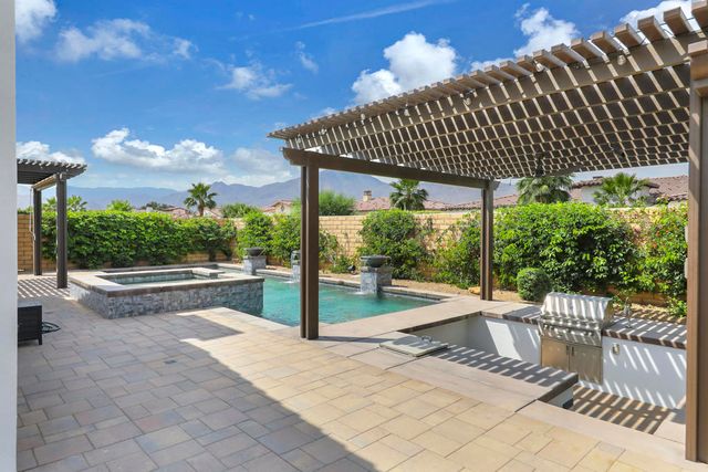 81660 Chant Court, La Quinta, CA 92253