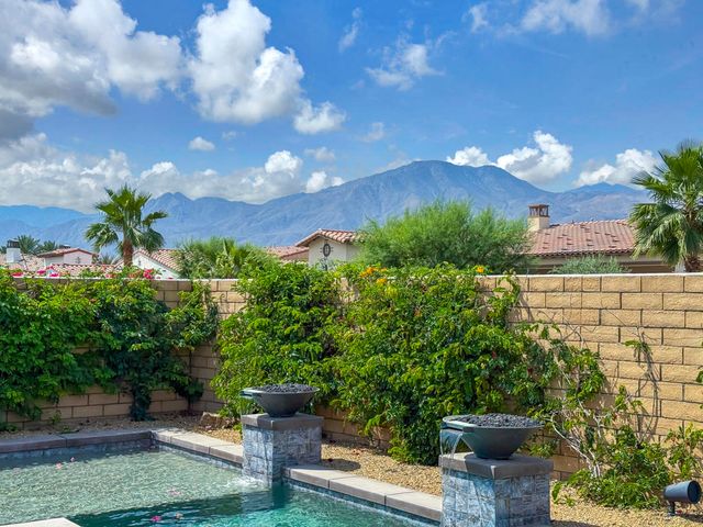 81660 Chant Court, La Quinta, CA 92253