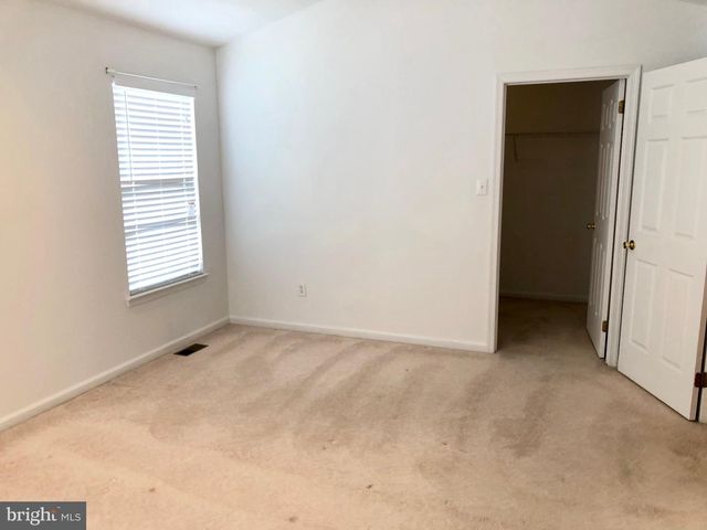 1081 CHANTICLEER, Cherry Hill, NJ 08003