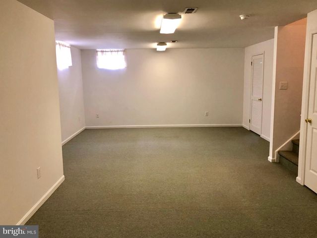 1081 CHANTICLEER, Cherry Hill, NJ 08003