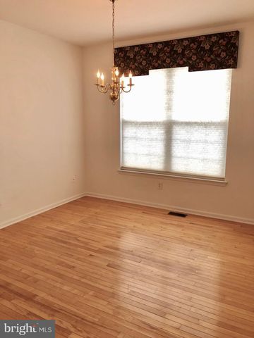 1081 CHANTICLEER, Cherry Hill, NJ 08003