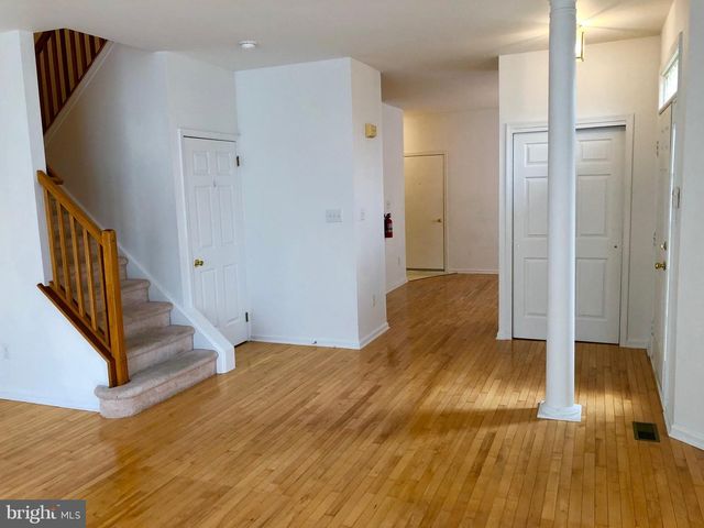 1081 CHANTICLEER, Cherry Hill, NJ 08003