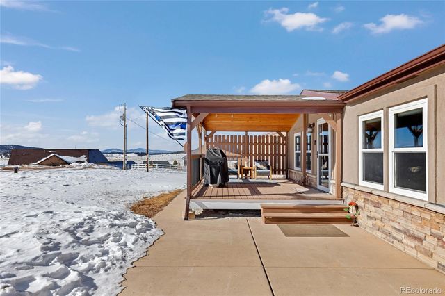 83 Ridge Point Circle, Divide, CO 80814